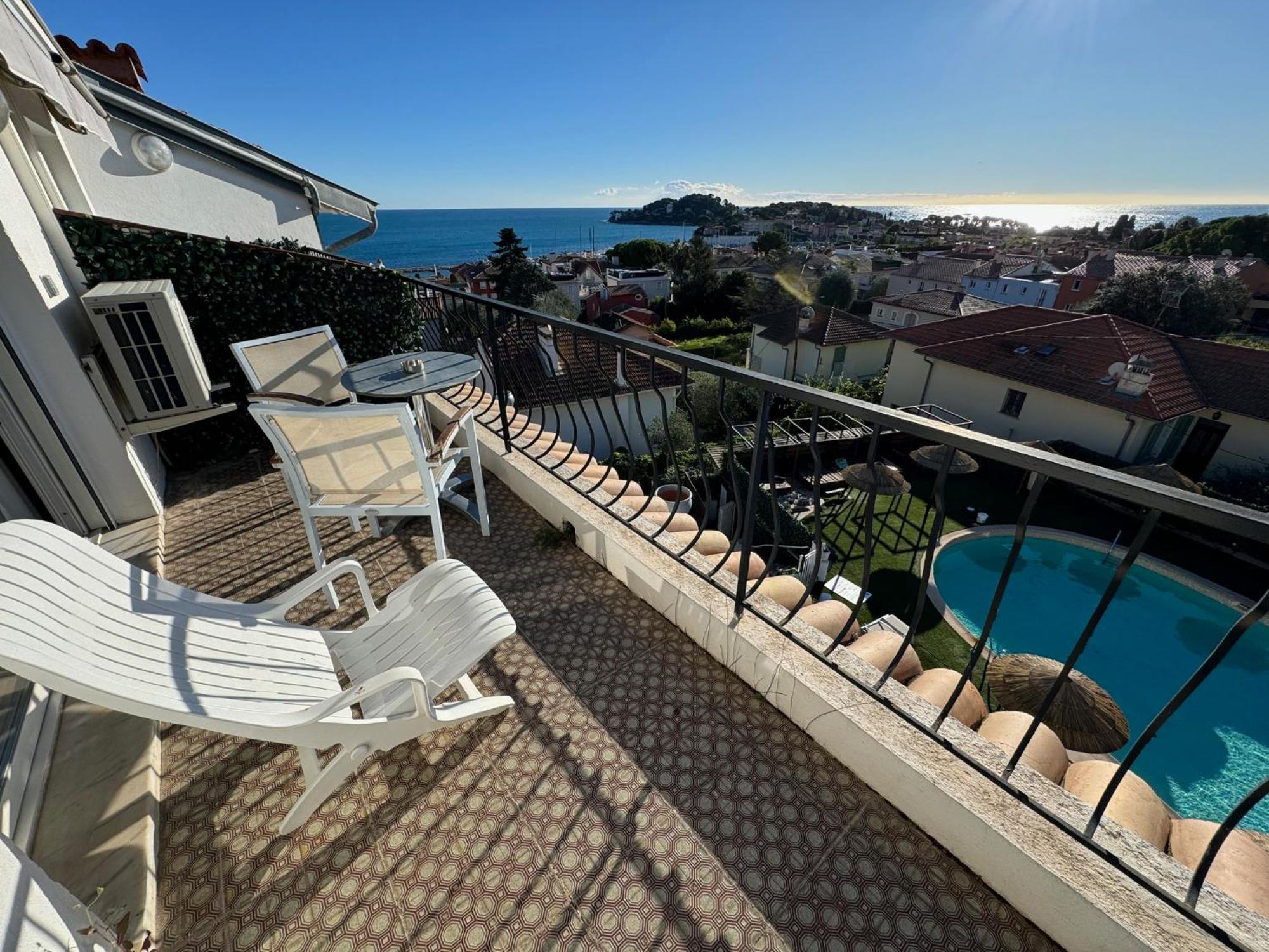 Boutique & La Cap Ferrat